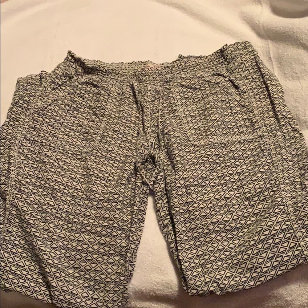 Aztec Pattern Pants - Picture 2 of 3